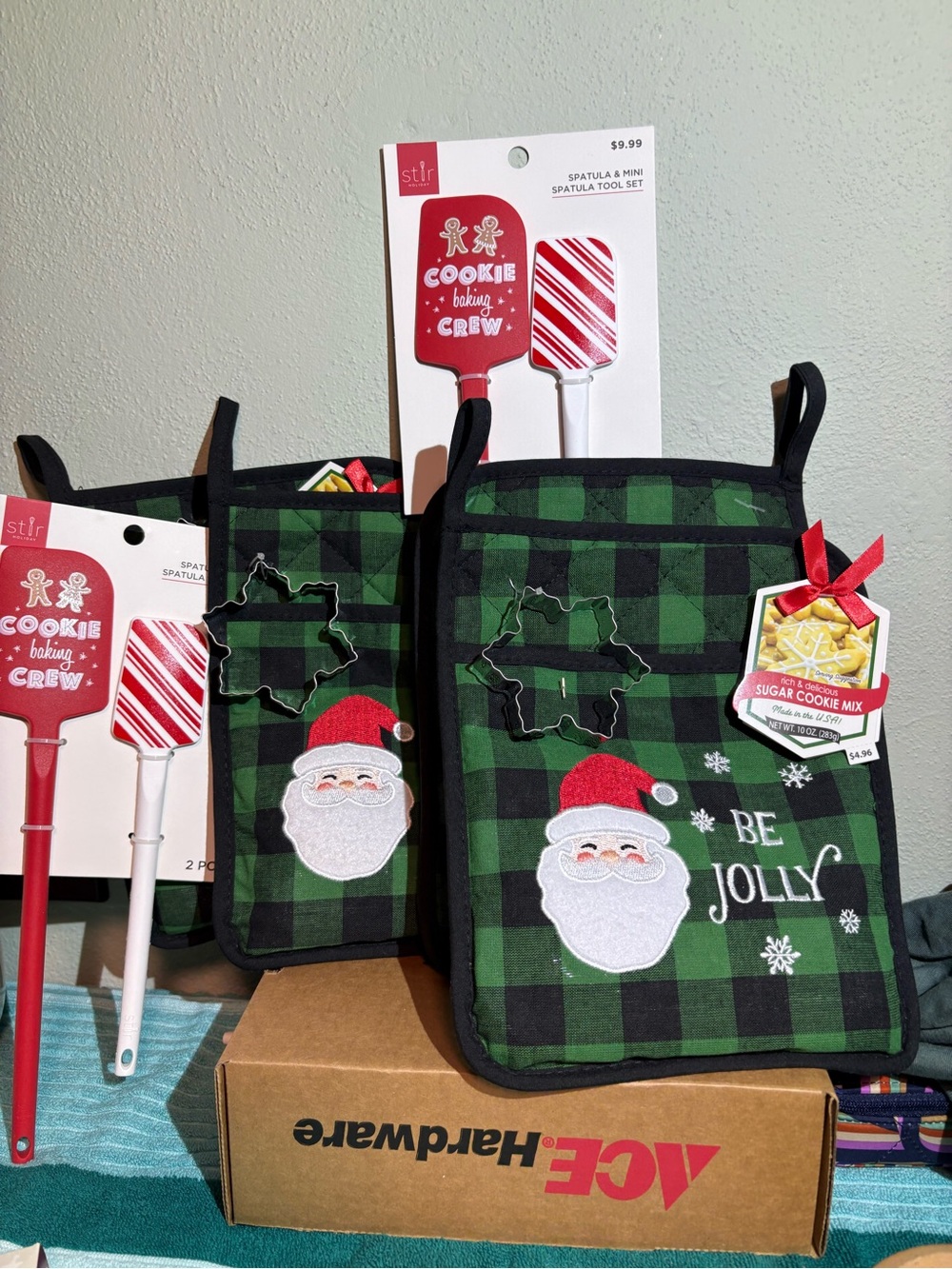 Be Jolly Green Plaid Santa Pot Holder - Holiday Oven Mitt